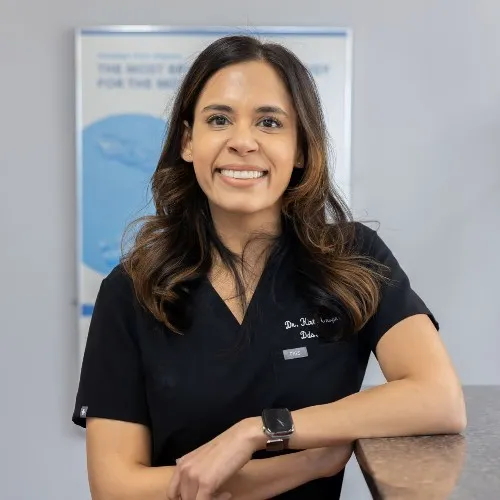 Dr. Kirti Chopra, DDS