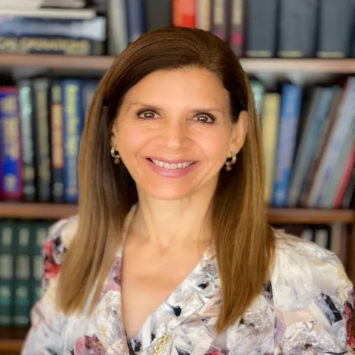 Dr. Cristina Keusch, MD